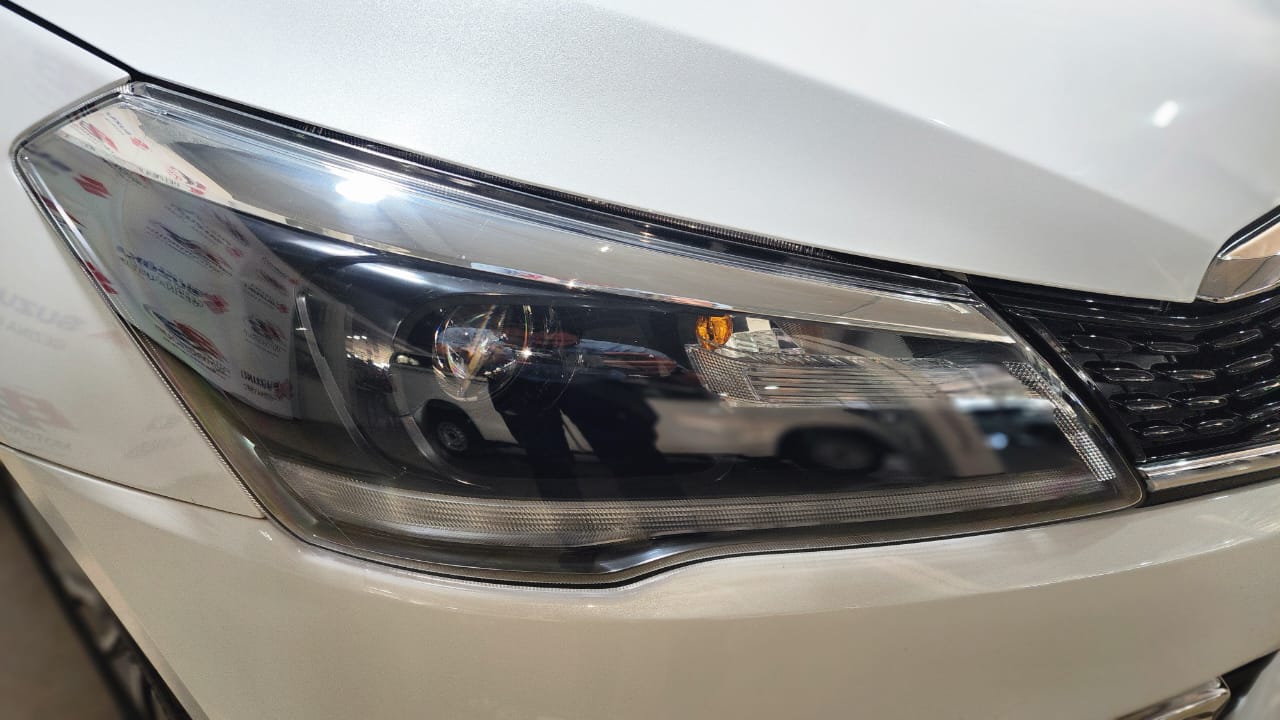 2020 Suzuki Ciaz 1.5 GLX Auto Q2FyTGlzdGluZzozNjc5Njk R239900